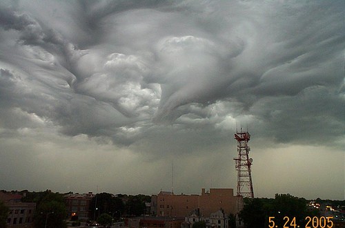 rare_clouds_11.jpg